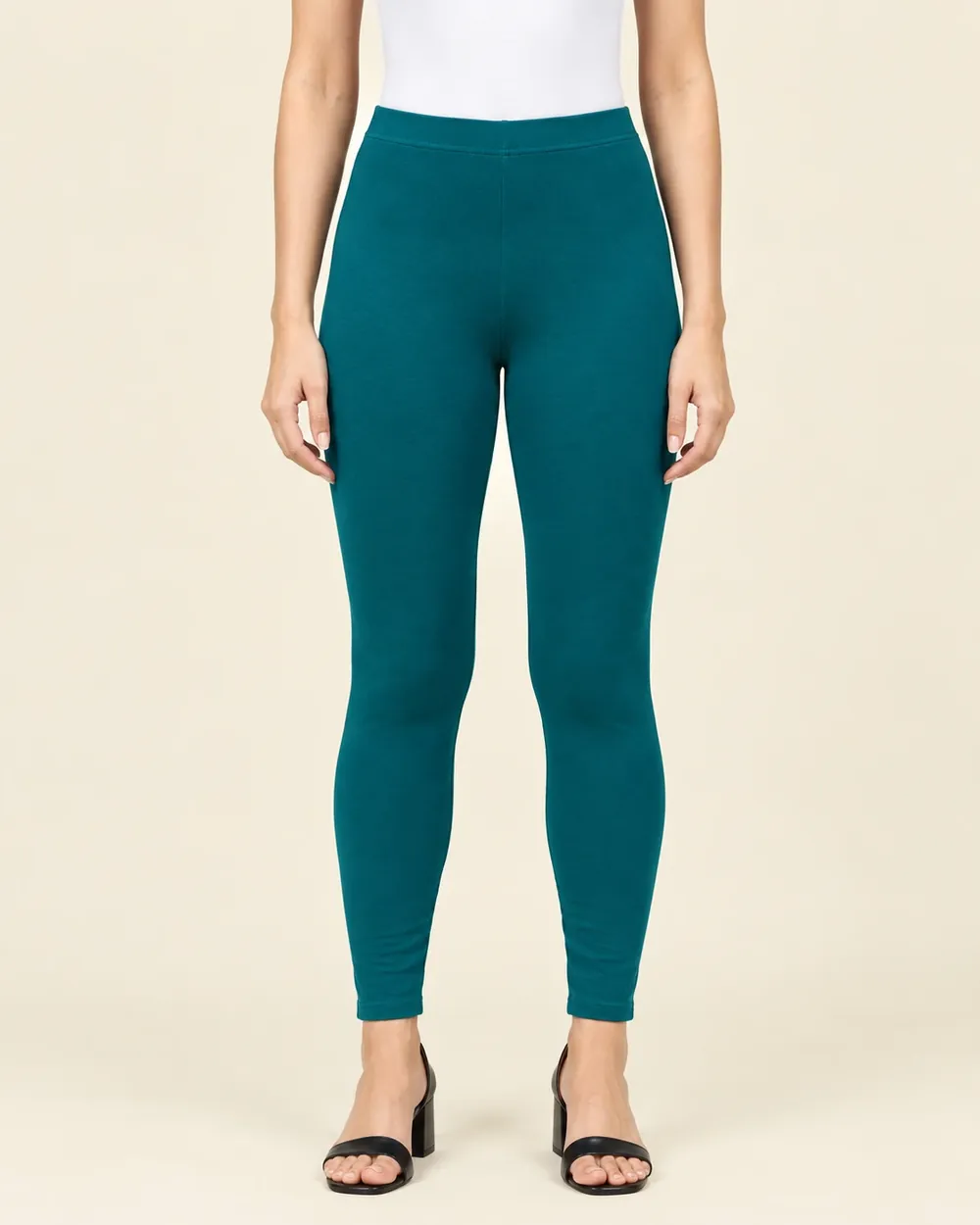 Sreeva Rama Green ankle length cotton leggings, also called Ramar Green or teal green, front view